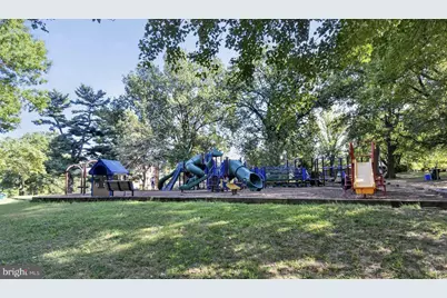 7036 Strathmore Street #311, Chevy Chase, MD 20815 - Photo 8