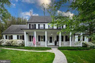5709 Rockmere Drive, Bethesda, MD 20816 - Photo 2