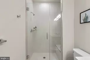 16160 Columbus Ave, Rockville, MD 20855 - Photo 18