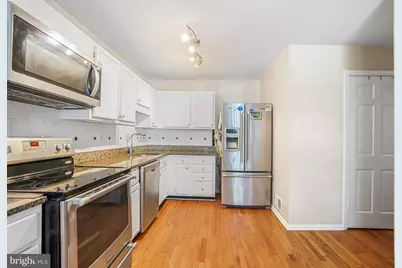 19720 Greenside Terrace, Montgomery Village, MD 20886 - Photo 16