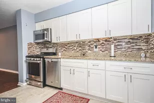 752 College Pkwy, Rockville, MD 20850 - Photo 8