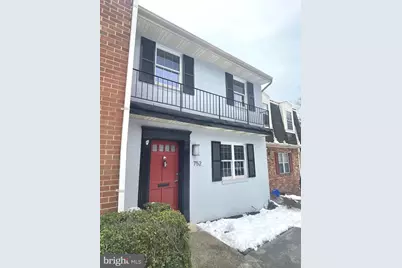 752 College Parkway #7-752, Rockville, MD 20850 - Photo 1