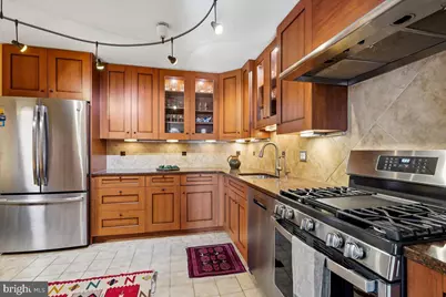 4620 N Park Avenue #1205 E, Chevy Chase, MD 20815 - Photo 12