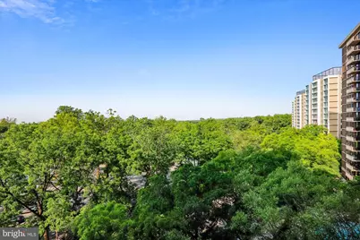 4620 N Park Avenue #1205 E, Chevy Chase, MD 20815 - Photo 4