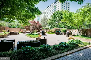 10101 Grosvenor Pl, Rockville, MD 20852 - Photo 46