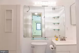 9804 Hellingly Pl, Montgomery Village, MD 20886 - Photo 24