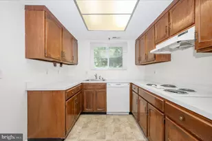 3261 S Leisure World Blvd, Silver Spring, MD 20906 - Photo 16