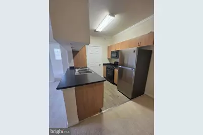 19606 Galway Bay Circle #401, Germantown, MD 20874 - Photo 2