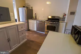 4242 East-West Hwy, Chevy Chase, MD 20815 - Photo 8