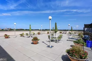 4242 East-West Hwy, Chevy Chase, MD 20815 - Photo 24