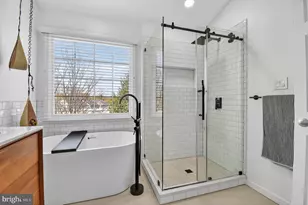 8439 Bells Ridge Terrace, Potomac, MD 20854 - Photo 20