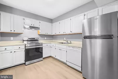 3 Pickering Court #202, Germantown, MD 20874 - Photo 12