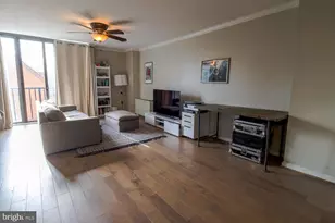 4242 East-West Hwy, Chevy Chase, MD 20815 - Photo 2