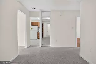 862 College Pkwy, Rockville, MD 20850 - Photo 16