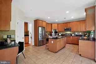 12711 Gorman Cir, Boyds, MD 20841 - Photo 32