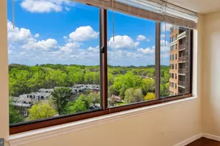 10101 Grosvenor Pl, North Bethesda, MD 20852 - Photo 2