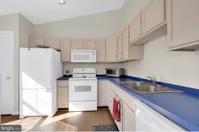 25909 Ridge Manor Drive #J, Damascus, MD 20872 - Photo 10