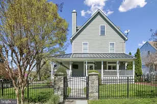 4557 Fairfield Dr, Bethesda, MD 20814 - Photo 1