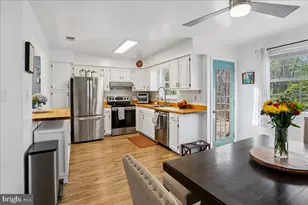 1414 Wake Forest Dr, Gaithersburg, MD 20879 - Photo 16