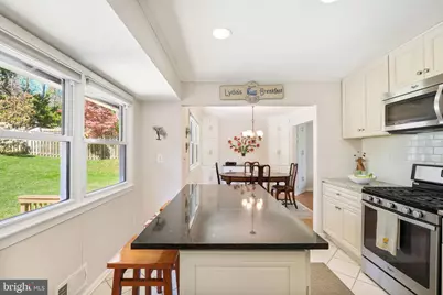 11612 Stonewood Lane, North Bethesda, MD 20852 - Photo 12