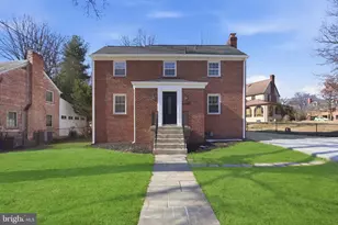 311 Ellsworth Dr, Silver Spring, MD 20910 - Photo 2