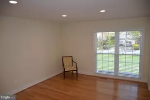 9012 Paddock Ln, Rockville, MD 20854 - Photo 34