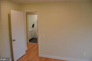 9012 Paddock Ln, Rockville, MD 20854 - Photo 50