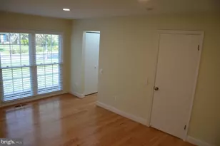 9012 Paddock Ln, Rockville, MD 20854 - Photo 36