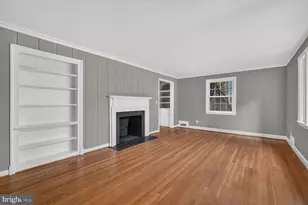 7215 Rollingwood Dr, Chevy Chase, MD 20815 - Photo 4