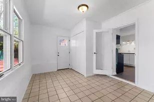 10628 S Dunmoor Dr, Silver Spring, MD 20901 - Photo 10