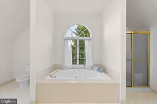 18117 Hayloft Dr, Derwood, MD 20855 - Photo 48