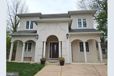 4 Burgundy Court, Rockville, MD 20850 - Photo 1