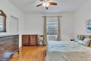 4 Burgundy Ct, Rockville, MD 20850 - Photo 8