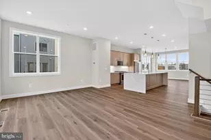 6229 Crosswind Dr, North Bethesda, MD 20852 - Photo 8