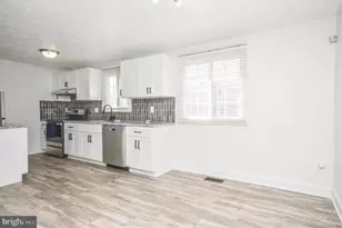 14550 Farmcrest Pl, Silver Spring, MD 20905 - Photo 6