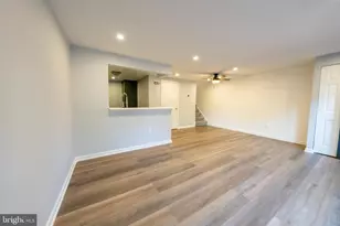 9377 Chadburn Pl, Montgomery Village, MD 20886 - Photo 4