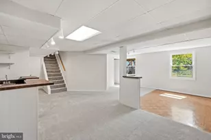 7 Pitt Ct, Rockville, MD 20850 - Photo 30