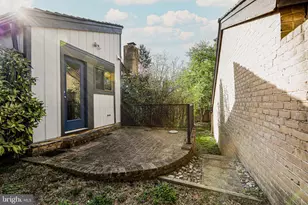 6208 Leeke Forest Ct, Bethesda, MD 20817 - Photo 28