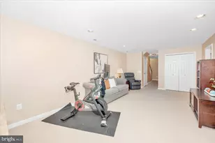 47 Steeple Ct, Germantown, MD 20874 - Photo 36