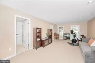 47 Steeple Ct, Germantown, MD 20874 - Photo 34