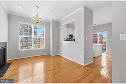 9702 Washingtonian Boulevard, Gaithersburg, MD 20878 - Photo 26