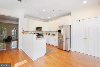 305 Hart Road, Gaithersburg, MD 20878 - Photo 14