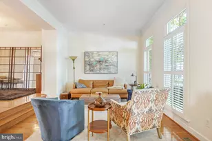 305 Hart Rd, Gaithersburg, MD 20878 - Photo 4