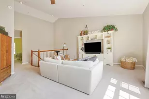 305 Hart Rd, Gaithersburg, MD 20878 - Photo 38