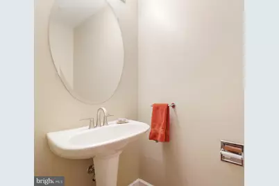 305 Hart Road, Gaithersburg, MD 20878 - Photo 10