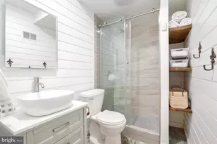 305 Hart Rd, Gaithersburg, MD 20878 - Photo 42