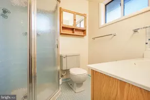 1118 Downs Dr, Silver Spring, MD 20904 - Photo 16