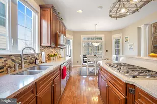 12333 Cherry Branch Dr, Clarksburg, MD 20871 - Photo 14