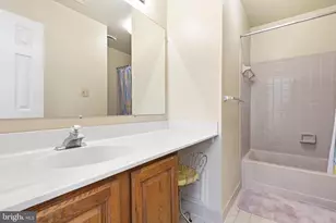 5 Sonata Ct, Silver Spring, MD 20901 - Photo 30