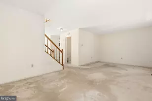 5 Sonata Ct, Silver Spring, MD 20901 - Photo 8